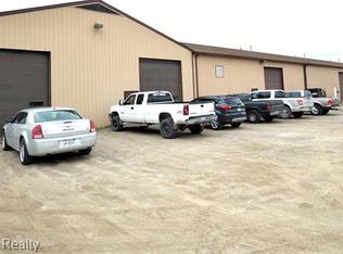 5684 E Highland Rd, Howell, MI 48843