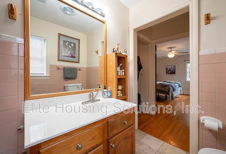 290 W Ridge St — Photo 26