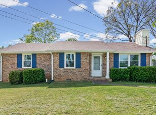 3462 Arvin Dr, Clarksville, TN 37042