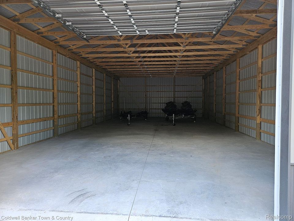 2nd image of 7795 Lakeside Blvd