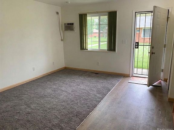 4th image of 12927 Plymouth Rd