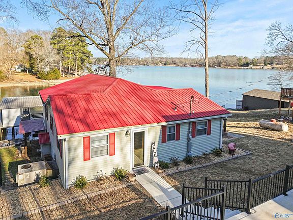 2nd image of 500 Elk River Shores Dr