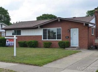 33050 Joy Rd, Livonia, MI 48150