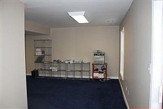 1st image of 2728 Woodlawn Way