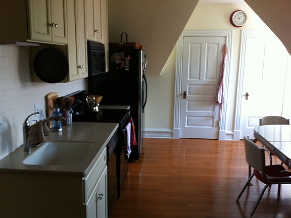 Cstom Kitchen with HW Floor