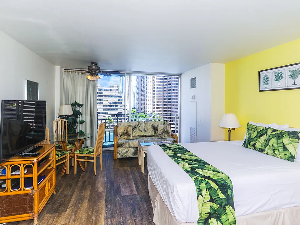 1765 Ala Moana Blvd #1285