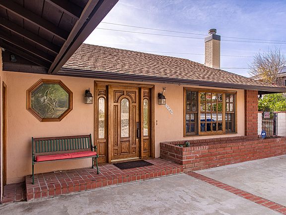 5th image of 13949 Wallabi Ave