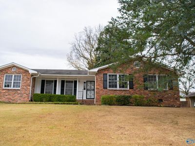 7621 Peacock Dr SW, Huntsville, AL, 35802
