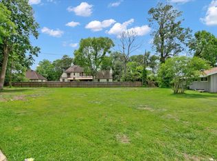 510 Devon Dr, Beaumont, TX 77707