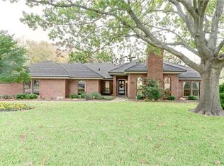 8708 Canyon Crest Rd, Fort Worth, TX 76179