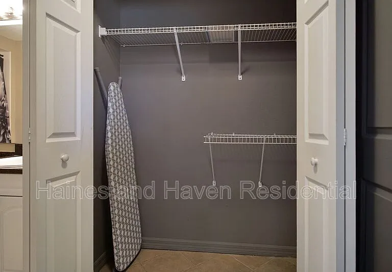 2326 Fan Palm Dr — Photo 13