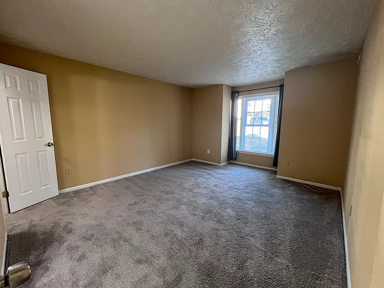 782 Southern Hills Dr — Photo 11