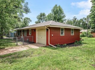 6289 Edgewood Ave N, Brooklyn Park, MN 55428