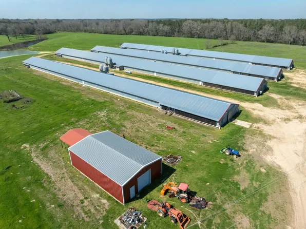 496 McLemore Rd, Hattiesburg, MS 39401