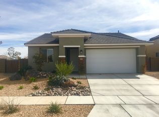 1038 N Silver Lode Ave, Washington, UT 84780