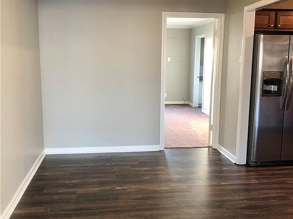 5th image of 3912 Jande St