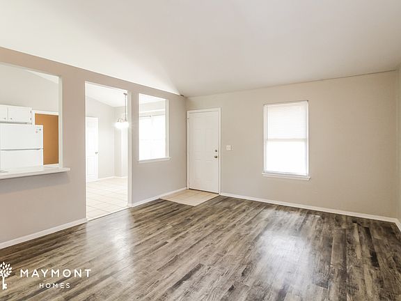 3rd image of 138 Tabby Creek Cir