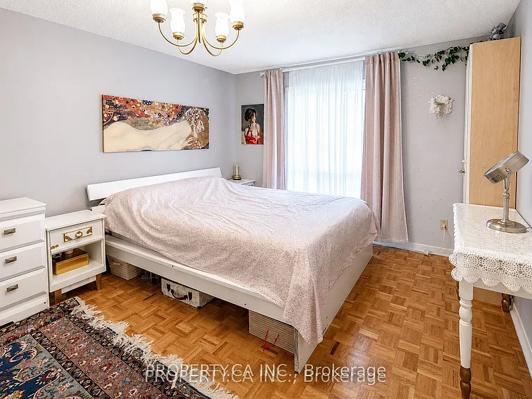 209 Castle Rock Dr #1 — Photo 17