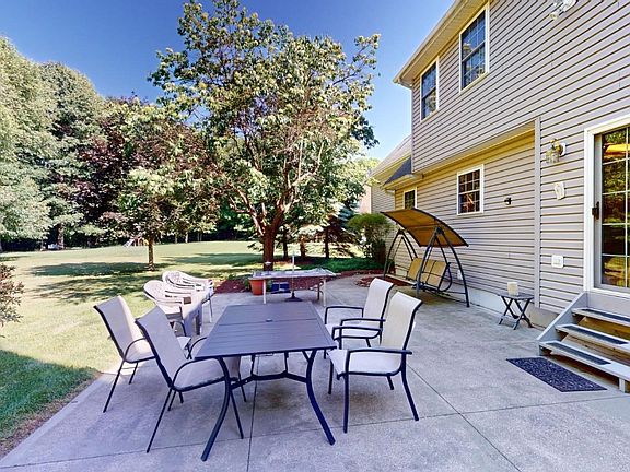 5th image of 5511 Sandalwood Ct