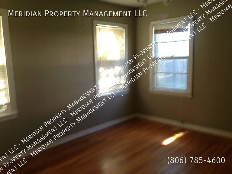 3709 28th St — Photo 10