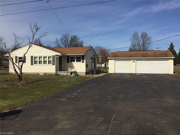 2nd image of 10517 Holcomb Rd