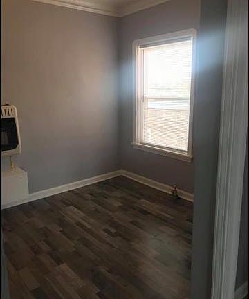 4th image of 1365 Clarence Ave APT 110