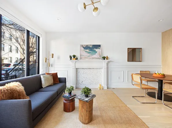 311 Leonard St, Brooklyn, NY 11211