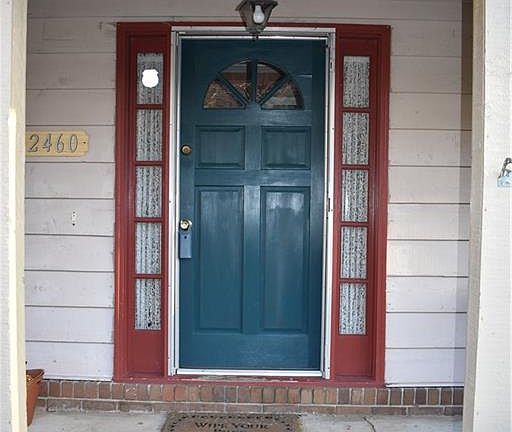 4th image of 2460 Lansdowne Ct