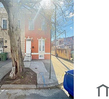 1st image of 3201 E Fairmount Ave