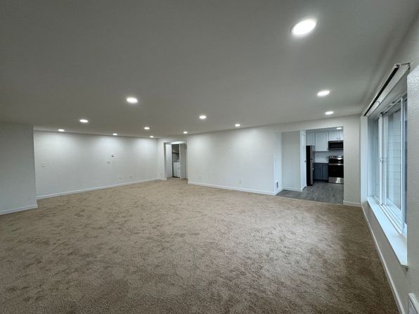 1603 Norpoint Way NE APT B