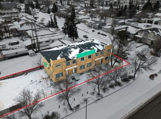 9945 154th St NW, Edmonton, AB