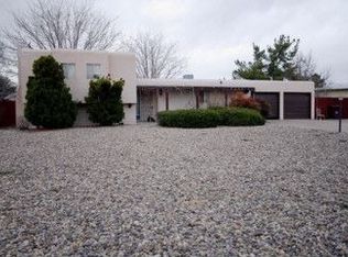 4608 Los Reyes Rd SE, Rio Rancho, NM 87124