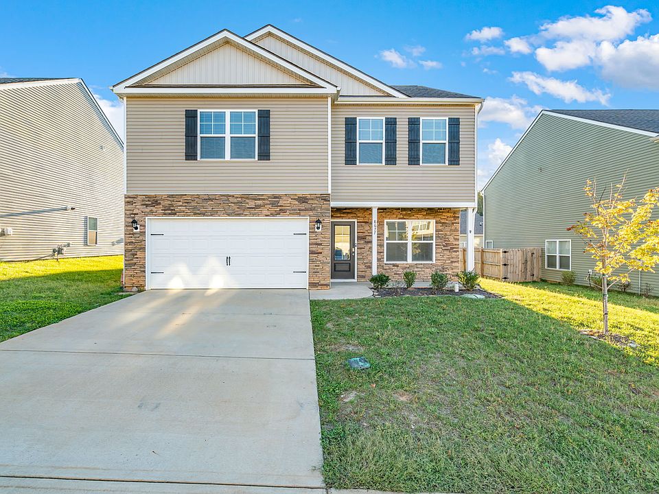 1st image of 8677 Leeanna Brooke Ln