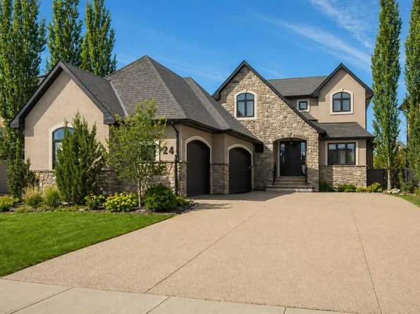 24 E Sawyer Close, Red Deer, AB T4R 0M5