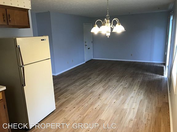 4th image of 202 Hardin St APT 1