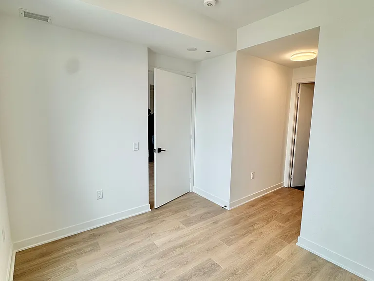 1185 Dupont St #2409 — Photo 13