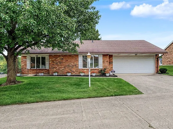 2939 Avery Cir, Springfield, OH 45503