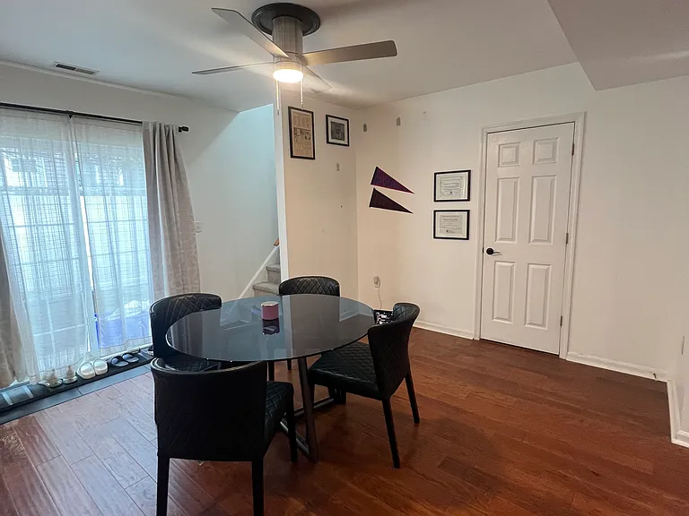 2312 Cross St — Photo 4