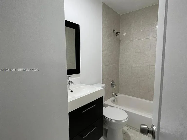 14111 SW 121st Pl #4 — Photo 12