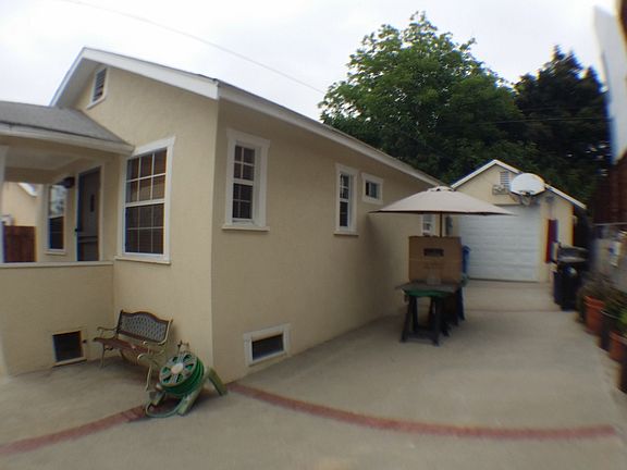 3rd image of 805 Rosemont Ave