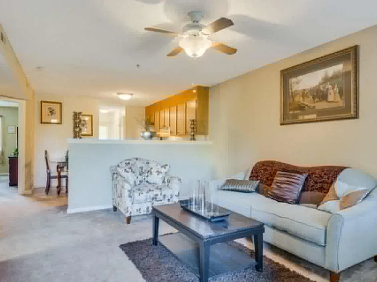 Woodbrook Apartment Homes — Photo 3