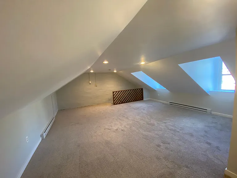 346 W Orange St #2 — Photo 9