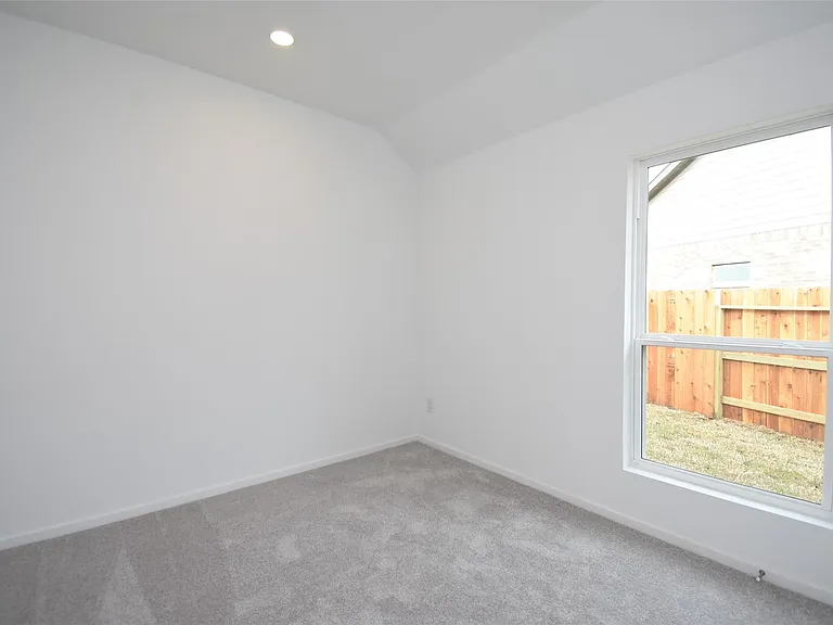 6303 Golden Seaton Dr — Photo 18