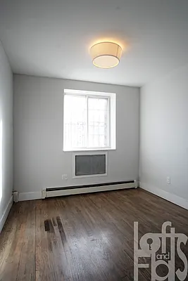 Rented by Lofts and Flats LLC | media 23