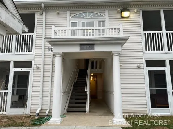 2245 S Main St, Ann Arbor, MI 48103