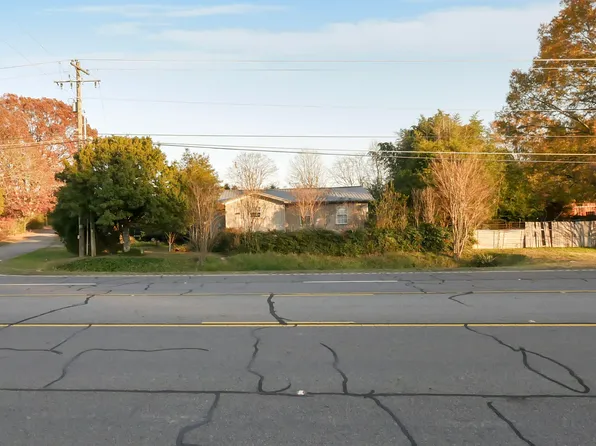 10 Laminack Cir, La Fayette, GA 30728