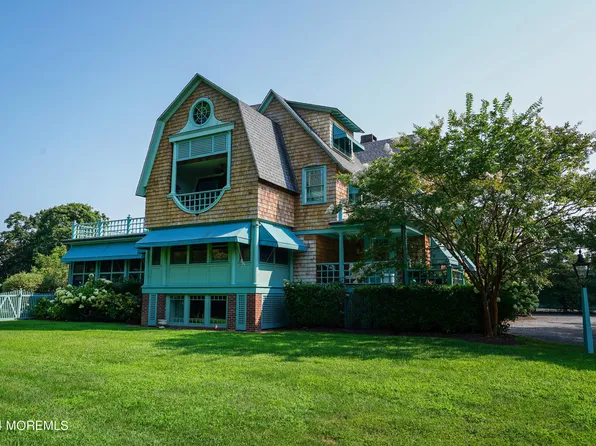 3 Tennis Court Lane, Rumson, NJ 07760