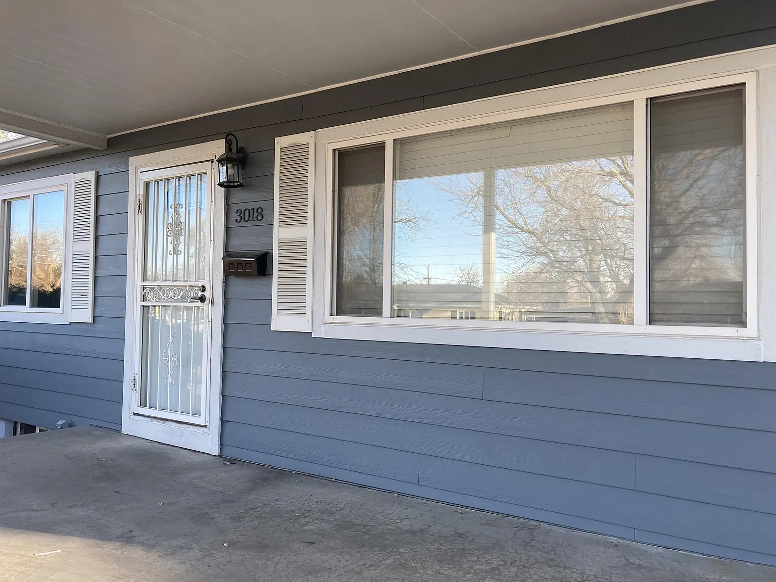 3018 S Jasmine St - - — Photo 3