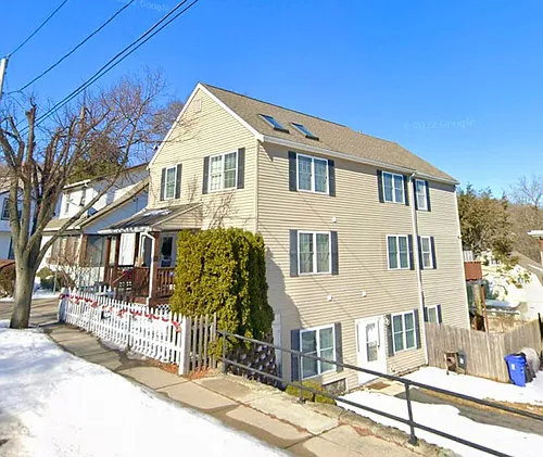 55 Dutton St Photo 1