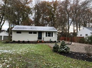 27075 Rose Rd, Westlake, OH 44145